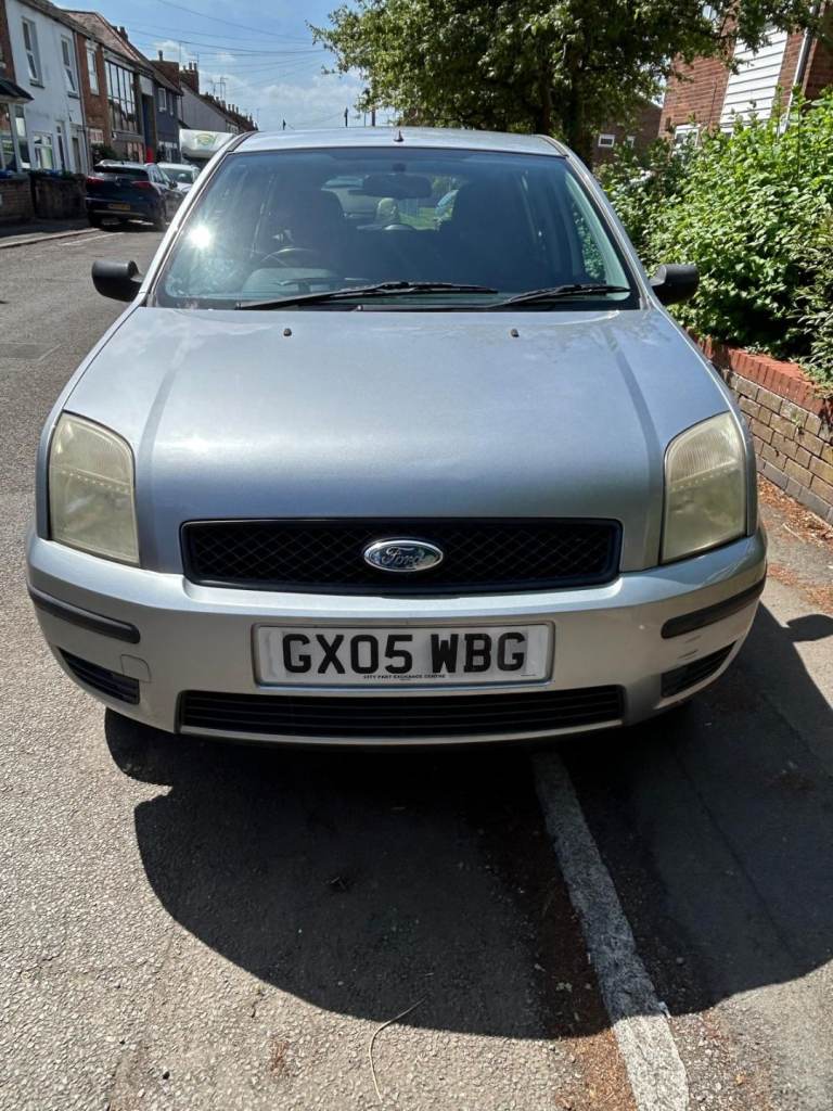 Ford Fusion 2 2005 1388 (cc) Petrol