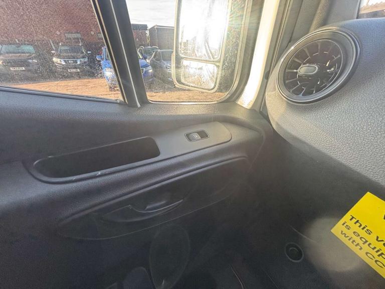 2021 Mercedes-Benz Sprinter 55kWh eSprinter Progressive Panel Van 5dr Electric Panel Van Electric...