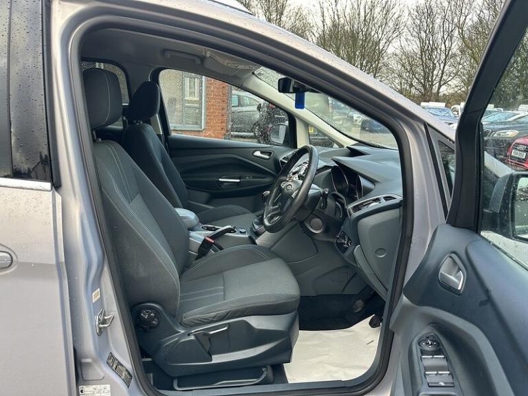 2013 Ford Grand C-Max TDCi Titanium MPV Diesel Manual