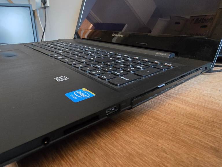 Lenovo G50-30 15.6inch Screen Laptop 2.16GHz 4gb ram 128gb Ssd Hdd Office 2019 Win 10