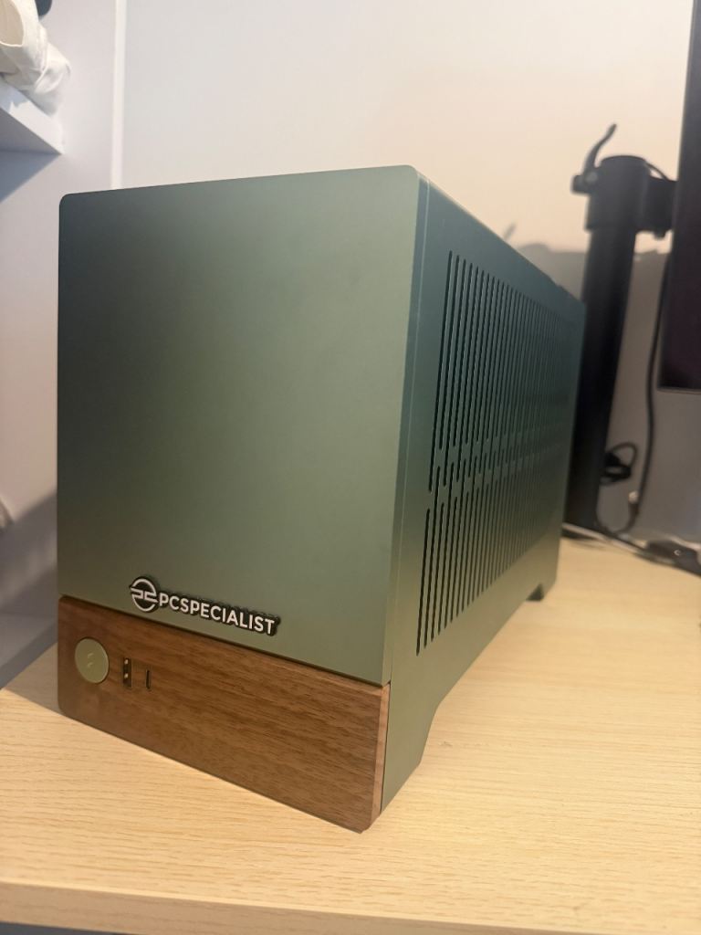 High-End ITX Gaming PC – RTX 4070 SUPER | Ryzen 5 7600 | 32GB DDR5 | Fractal Terra