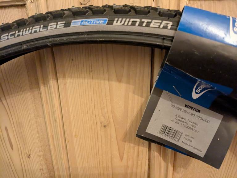 Schwalbe Winter Kevlar Winter Rigid Spiked / Studded Ice Tyre 700x30 NORWICH -