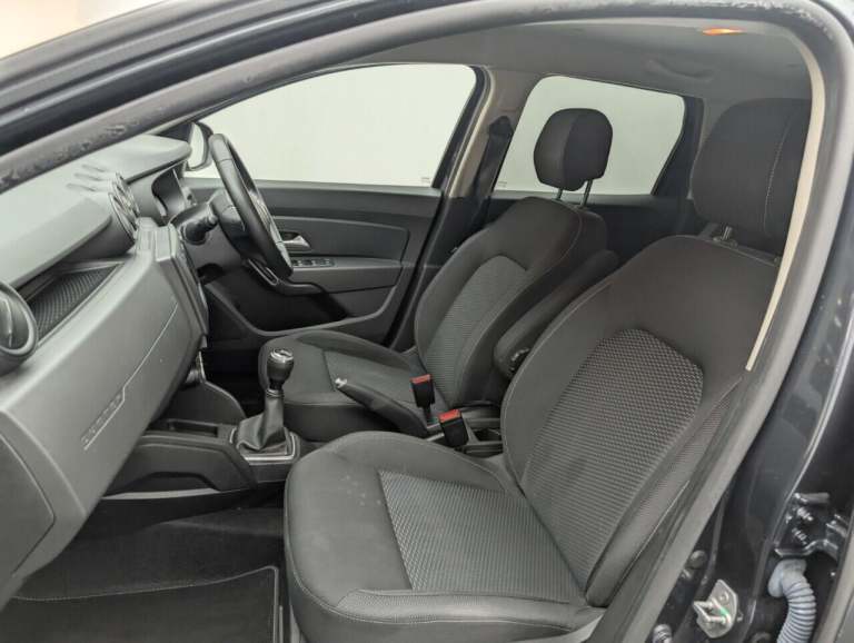 2019 Dacia Duster 1.6 SCe Comfort SUV 5dr Petrol Manual Euro 6 (s/s) (115 ps) - SAT NAV + PAR HAT...