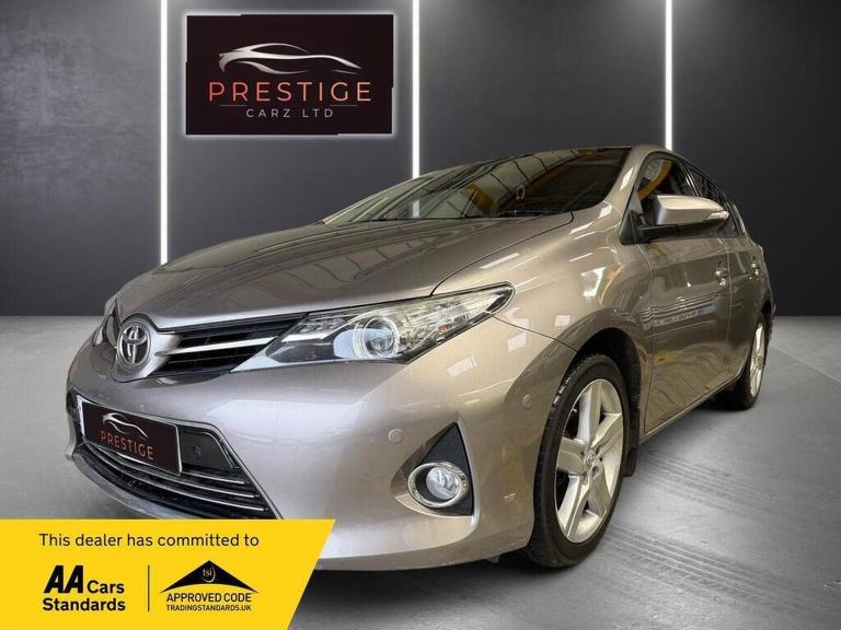 TOYOTA AURIS 1.6 V-Matic Excel Euro 5 5dr 2014