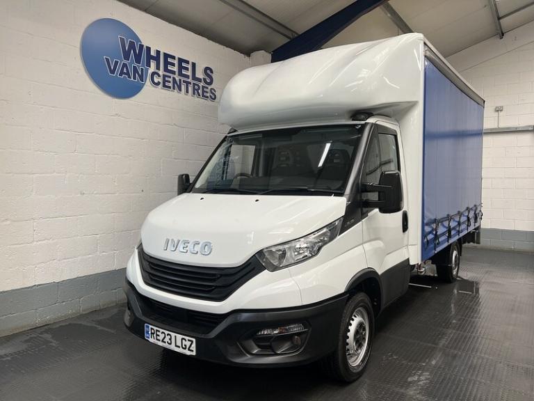 2023 Iveco Daily 2.3D HPI 14V 35S 3000 Curtain side 2dr Diesel Manual SWB Euro 6 (136 ps) Curtain...