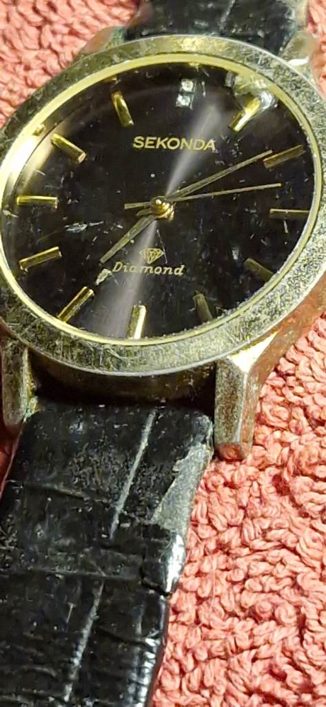 Sekonda diamond watch 