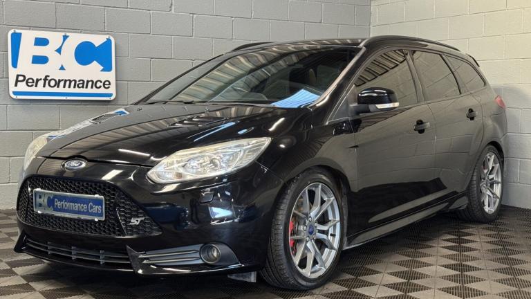 FORD FOCUS 2.0 T EcoBoost ST-3 Black Manual Petrol 2013