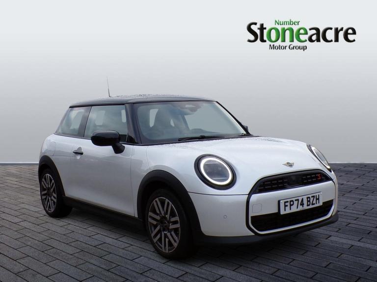 2024 MINI Cooper 2.0 S Classic 3dr Auto HATCHBACK PETROL Automatic