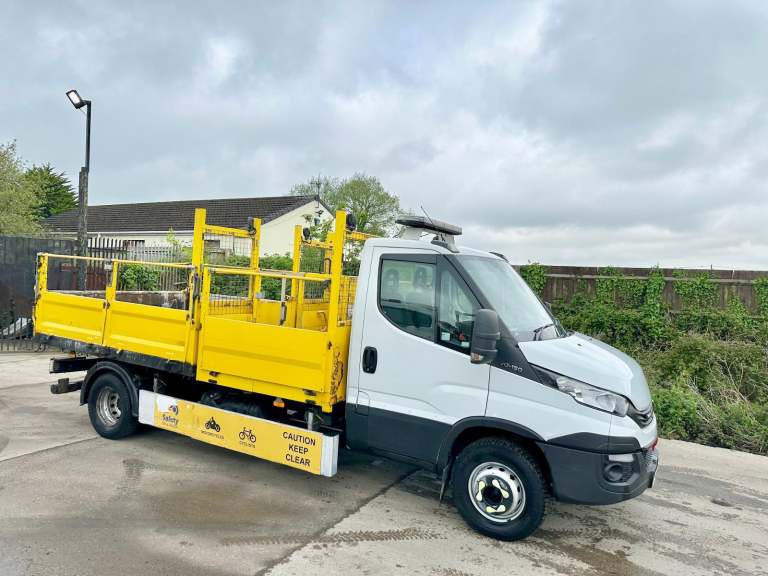 2017 IVECO DAILY TOOLBOX TIPPER 7,2 TON TARMAC CHUTES EURO-6 U-LEZ EX COUNCIL