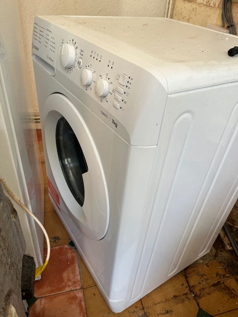 Indesit MyTime 7kg Washing Machine – White, Good Condition