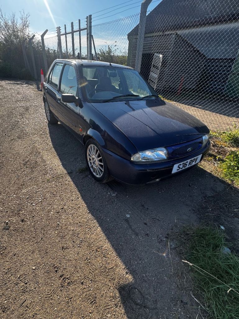 Fore Fiesta 1.4 petrol Low miles