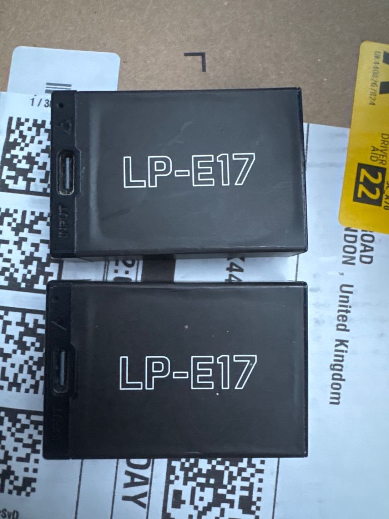 LP-E17 Non official batteries - Free