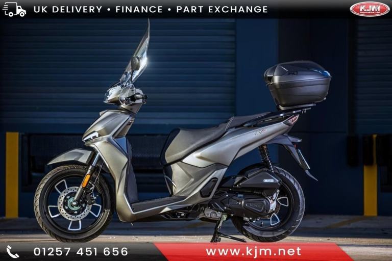 Voge SR16  125cc Scooter Learner Legal