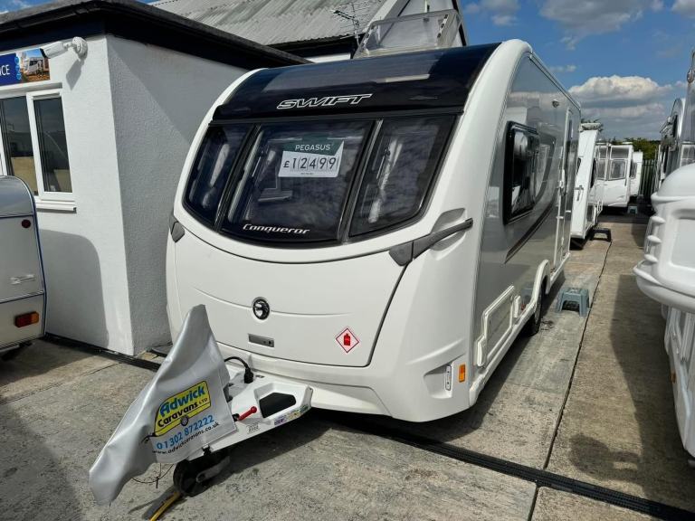 2016 Swift Conqueror 480 2 Berth End Washroom Luxury Caravan ALDE Heating Solar