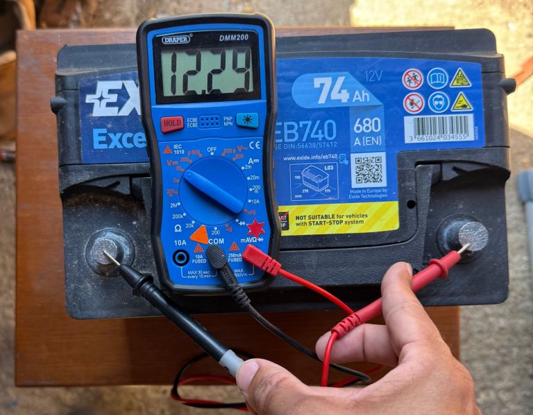 Car battery - 3 month usage from new 680A 74Ah