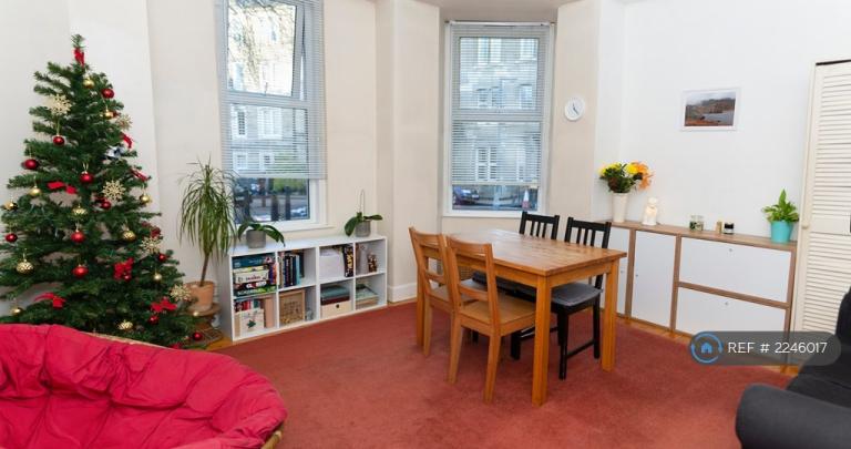 1 bedroom flat in Murieston Crescent, Edinburgh, EH11 (1 bed) (#2246017)