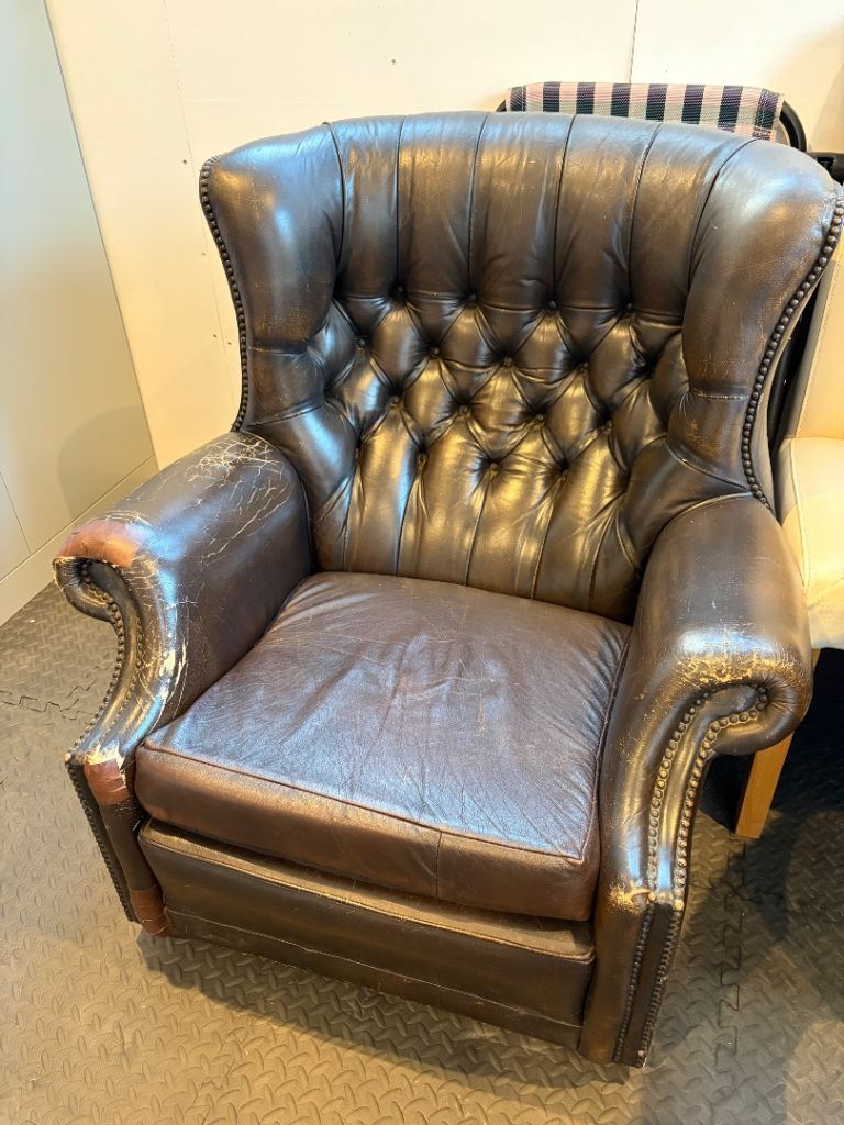 Vintage Brown Leather Armchair – Fair Condition, Needs TLC