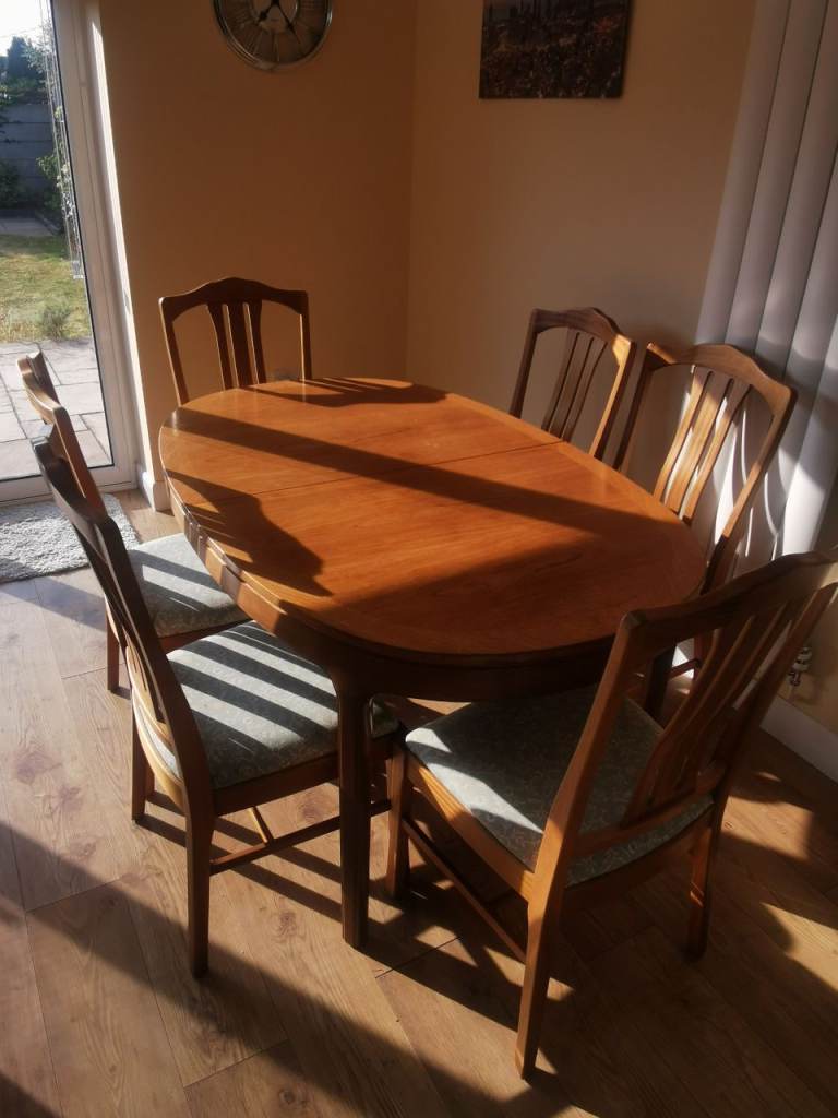 Dining table extendable with 6 chairs Nathan wood