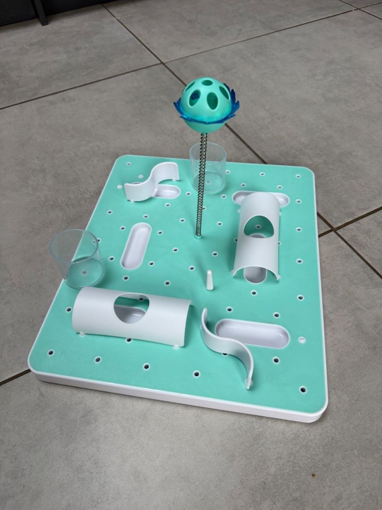 Cat activity board for dry food