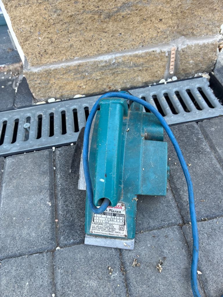 Makita Electric Planer 240v– Used Condition