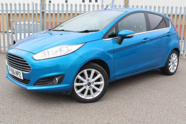 2016 Ford Fiesta 1.0T EcoBoost Titanium Euro 6 (s/s) 5dr HATCHBACK Petrol Manual