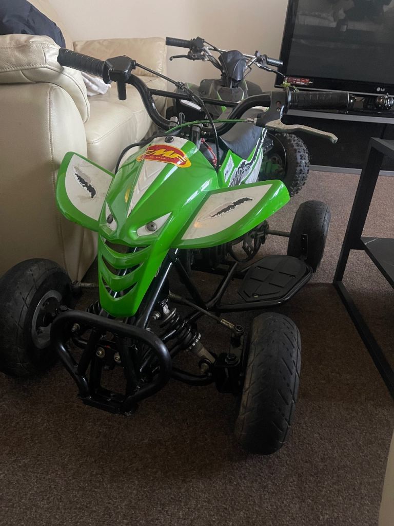 Mini quad bike