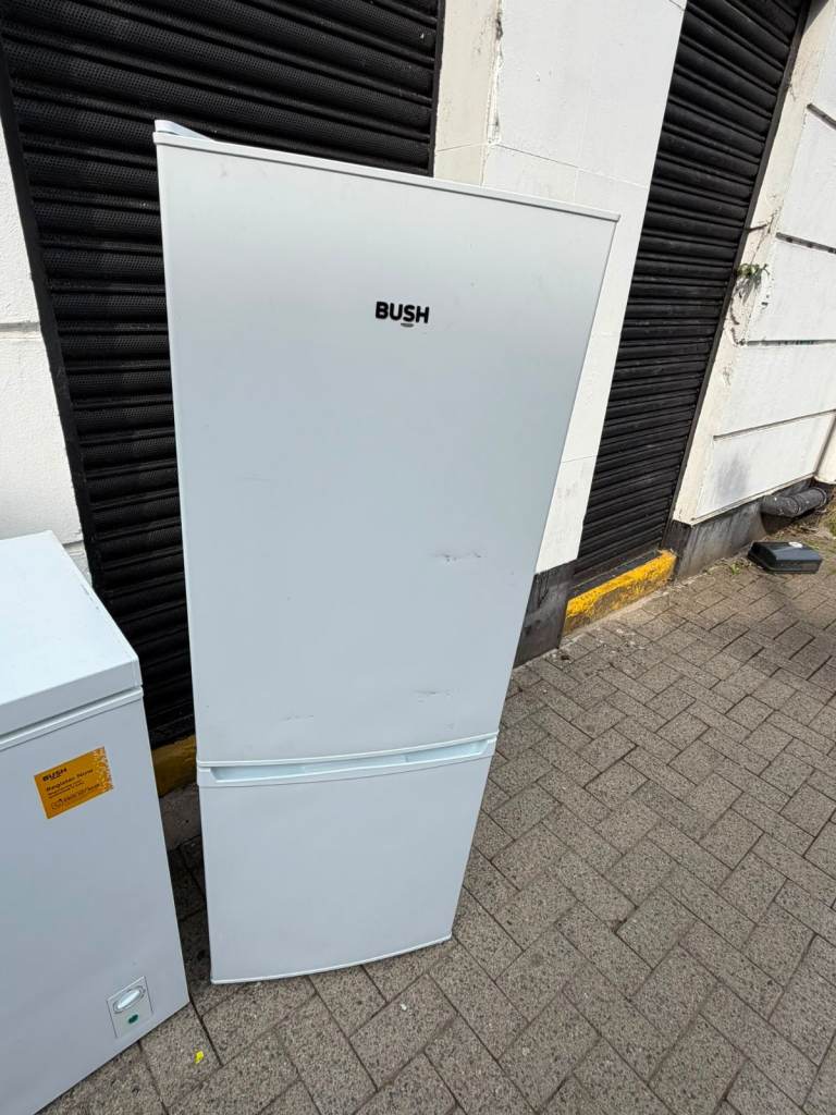Bush fridge freezer   Couple of dents    Apart from that its like brand new   £120