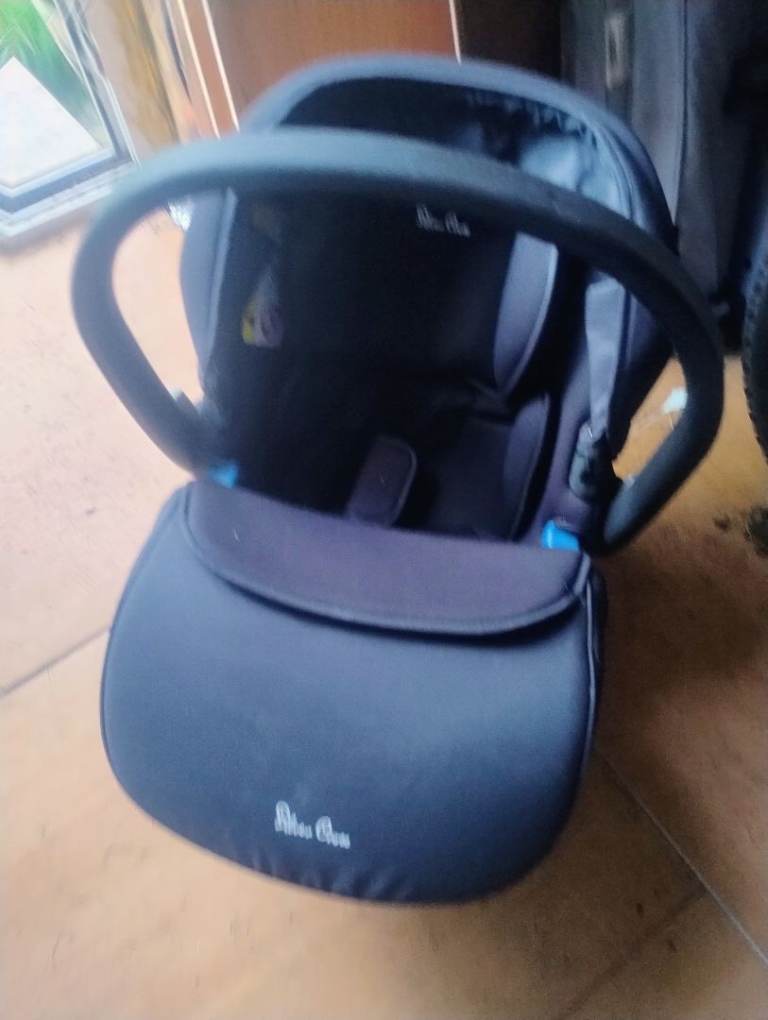 Silver Cross Baby Car Seat – Black, Good Condition