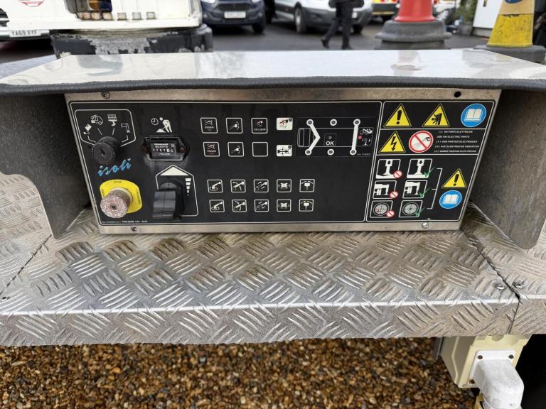 2015 Nissan Cabstar 35.14 dCi Chassis Cab CHASSIS CAB DIESEL Manual