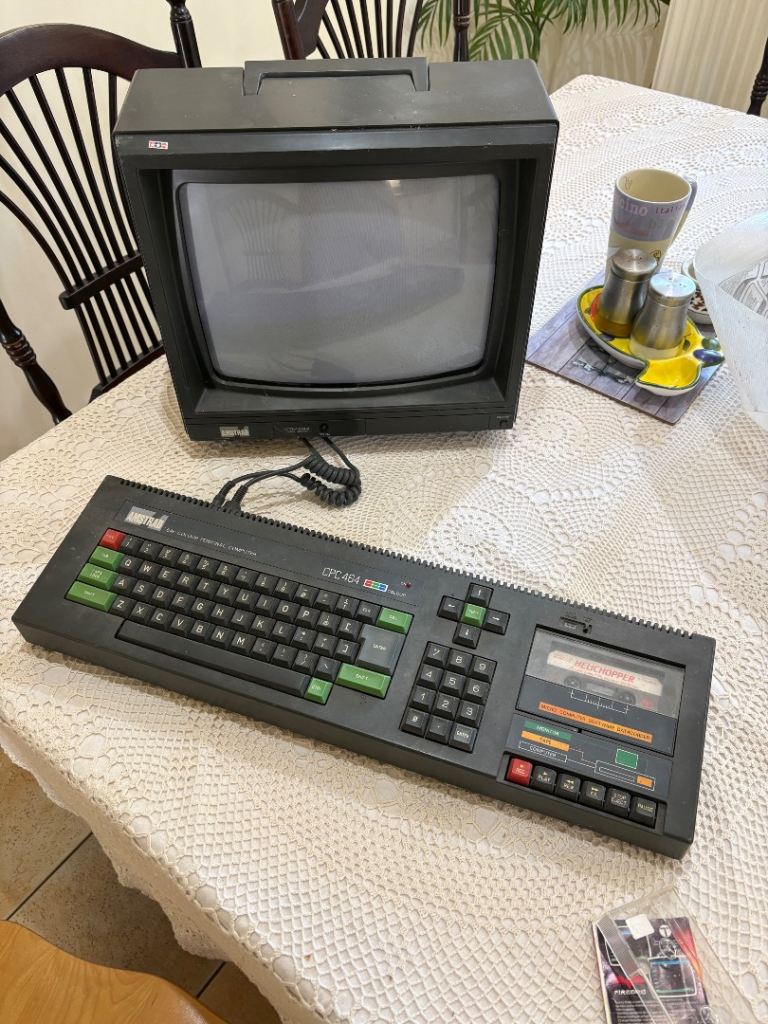 Amstrad CPC 464 with Monitor and Games