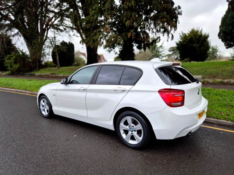BMW 1 SERIES AUTOMATIC