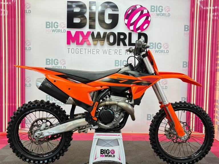 KTM SXF 350 2025 - 52 Hrs - Piston at 45 - Stock & Great Example