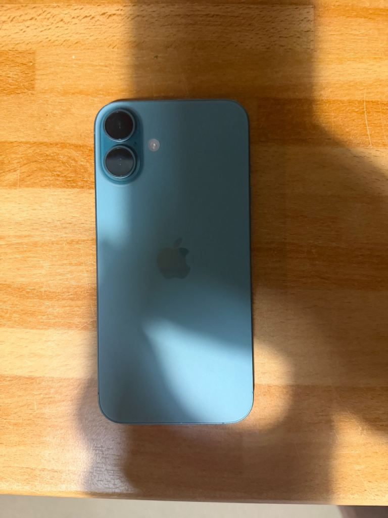 iPhone 16+