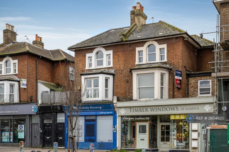 2 bedroom flat in Forest Hill Road, London, SE22 (2 bed) (#2804820)