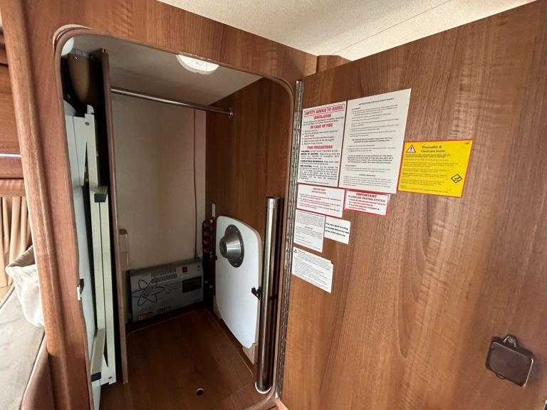 2011 Fiat Ducato 4 BERTH BROADWAY EDTn MOTORHOME  Diesel Manual