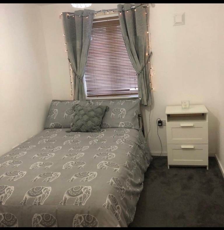 Double room for rent