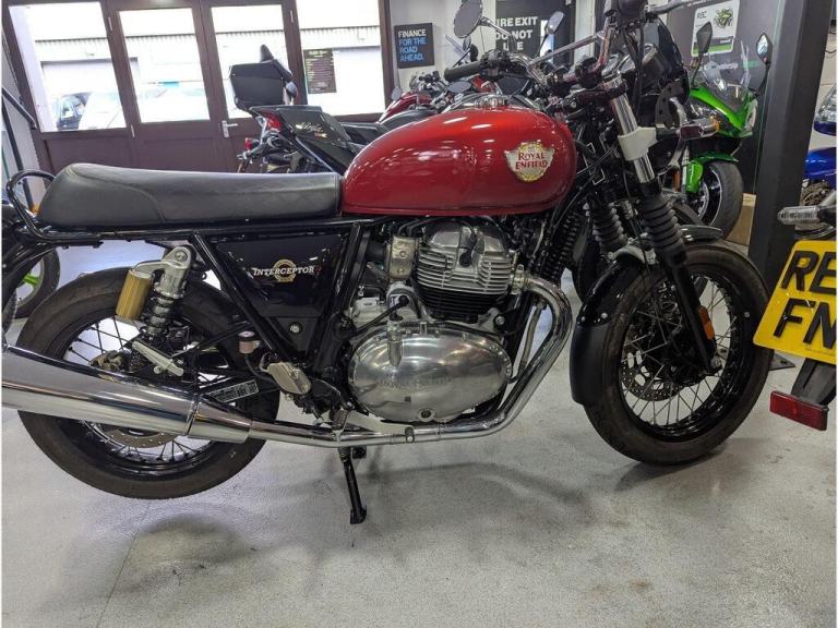Royal Enfield Motorcycle INTERCEPTOR INT 650 E5 JUST 185 MILES