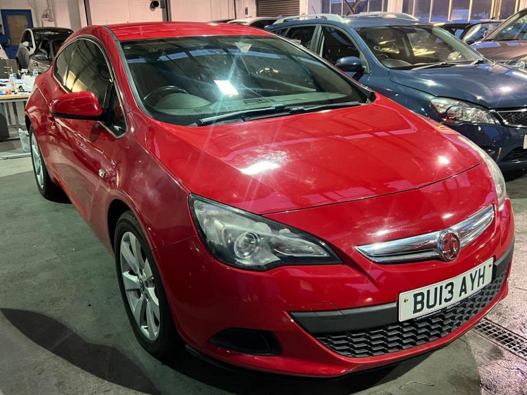 2013 Vauxhall Astra GTC 1.4T 16V Sport 3dr HATCHBACK PETROL Manual