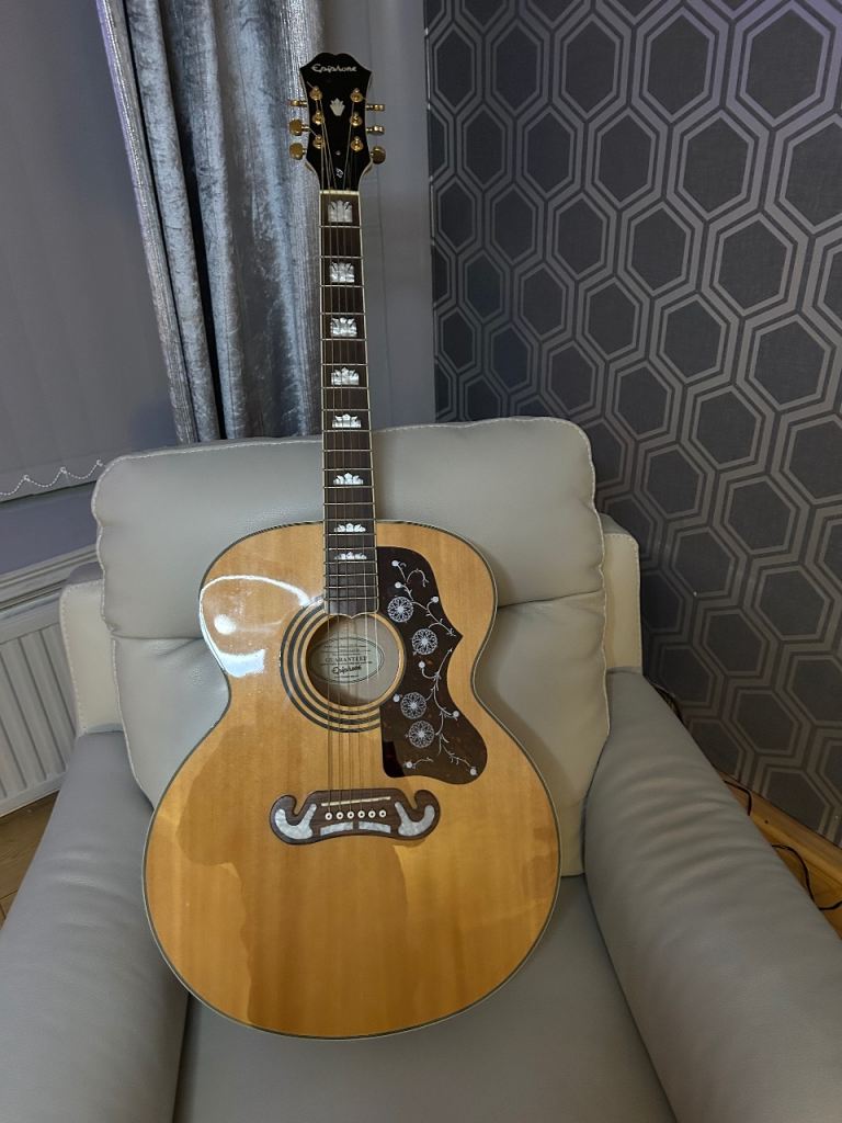 Epiphone e j200 electro acoustic guitar