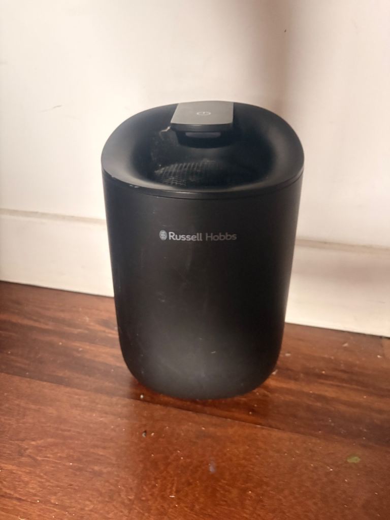 Russell Hobbs RHDH1061B Portable Dehumidifier