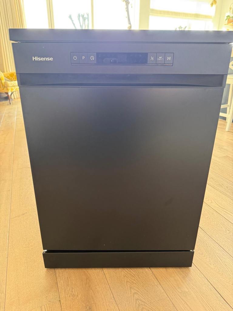 Hisense Dishwasher 