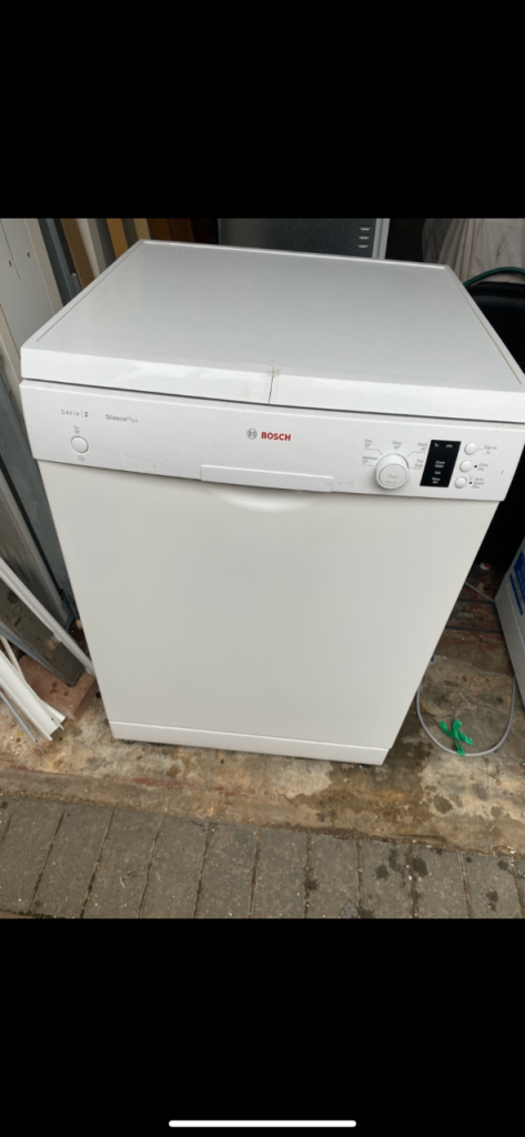Bosch Dishwasher – White, Good Condition can deliver 