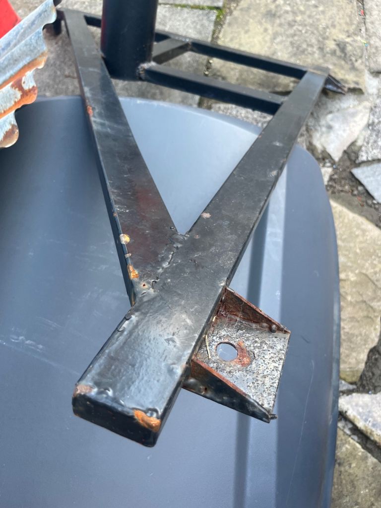 Mercedes 611D 709D 811D 814D T2 Vario Spare Wheel Carrier