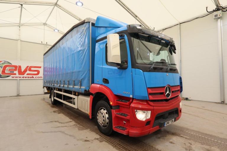 2017 (67 PLATE) Mercedes Benz Antos 1840 4x2 Euro 6 Curtainsiders