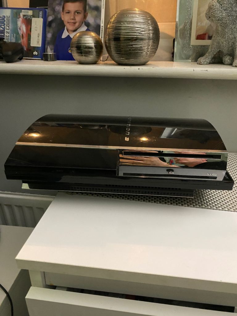 Ps3 fat. Fully backwards compatible 