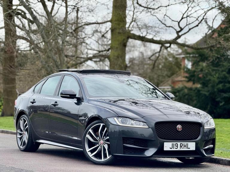 2016 Jaguar XF 2.0d R-Sport Auto Euro 6 (s/s) 4dr SALOON Diesel Automatic