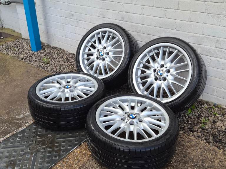 🌟Genuine Bmw Mv1 18 inch Staggered alloy wheels 5x120 with MATCHING TYRES 6M++