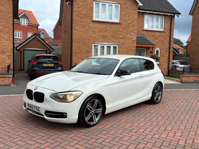 BMW, 1 SERIES, Hatchback, 2013, Manual, 1598 (cc), 3 doors
