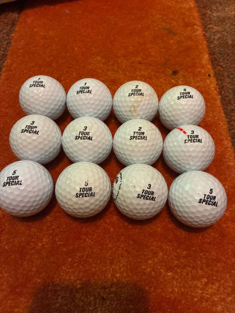 12 x Srixon Tour Soft golf balls