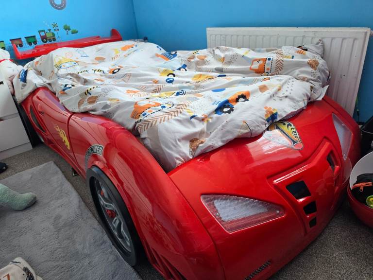 Single car bed lights and sounds 
